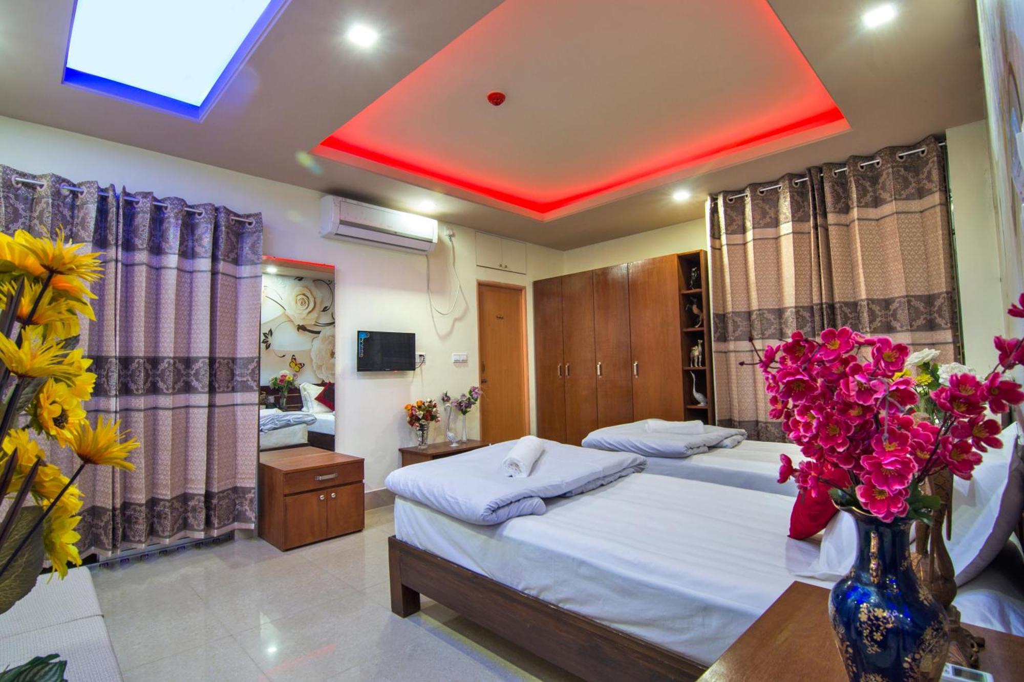 Hotel Pushpo Bilash Khulna Экстерьер фото