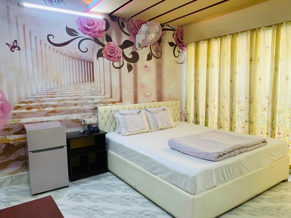 Hotel Pushpo Bilash Khulna Экстерьер фото